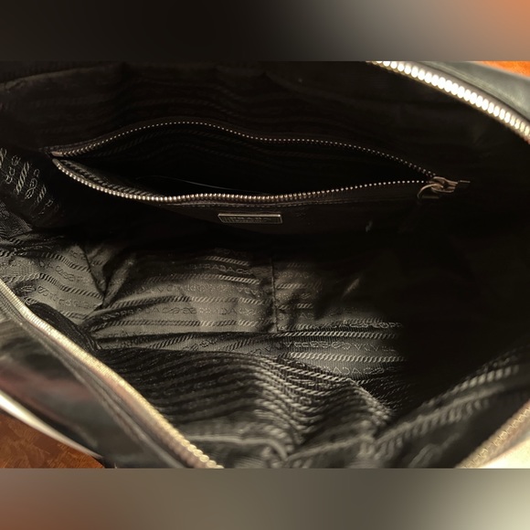 PRADA Vitello Drive Leather Bowler/Doctors Handbag - Picture 9 of 16